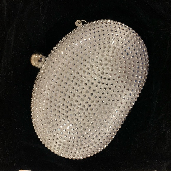 Olga Berg Clutch - Picture 5 of 6